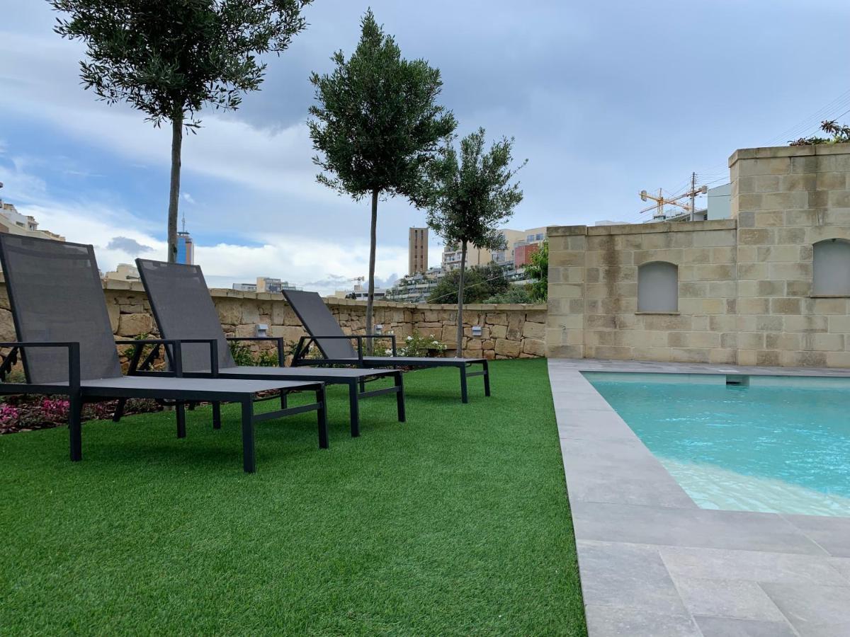 The Valley Bed and Breakfast Saint Julian's Εξωτερικό φωτογραφία